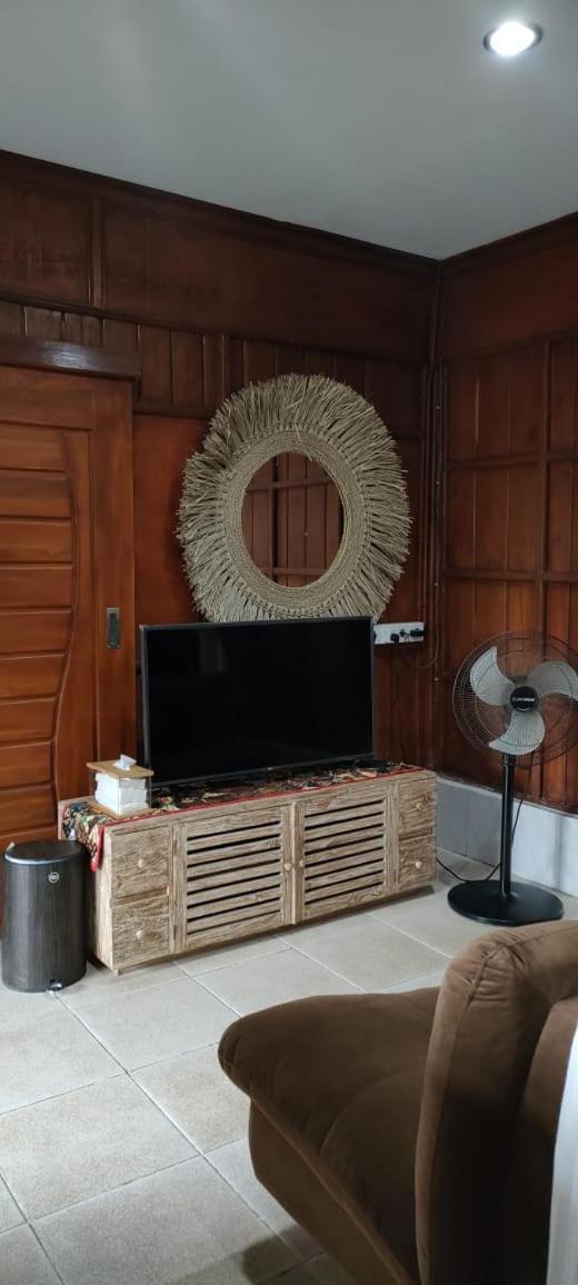 Mama Nings Beach Hotel Sekongkang المظهر الخارجي الصورة