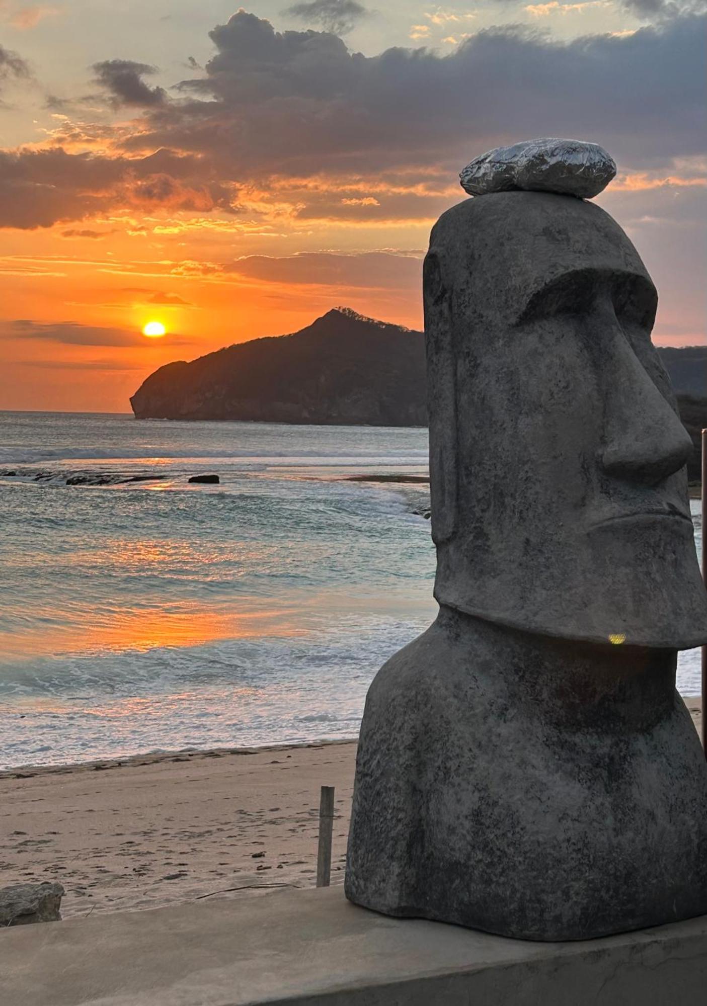 Mama Nings Beach Hotel Sekongkang المظهر الخارجي الصورة