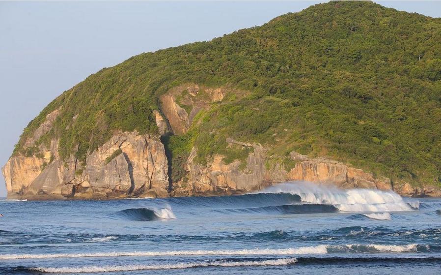 Mama Nings Beach Hotel Sekongkang المظهر الخارجي الصورة