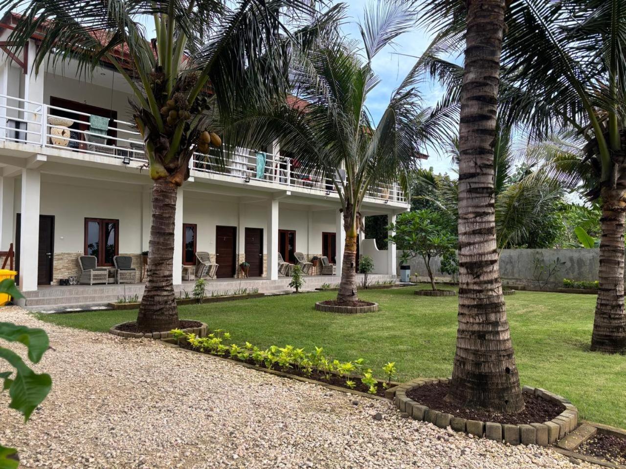 Mama Nings Beach Hotel Sekongkang المظهر الخارجي الصورة