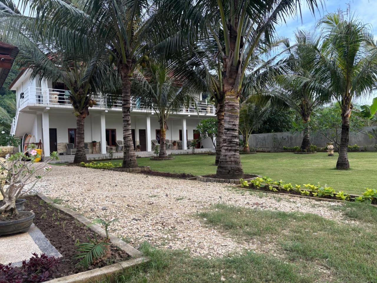 Mama Nings Beach Hotel Sekongkang المظهر الخارجي الصورة