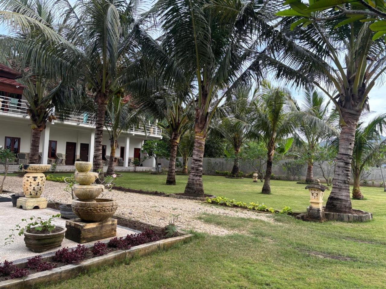 Mama Nings Beach Hotel Sekongkang المظهر الخارجي الصورة